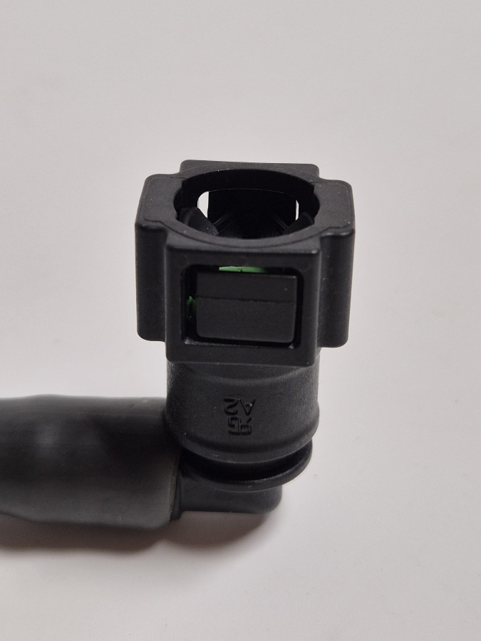 Трубка топливная от фильтра к ТНВД ISBe подача 4983831 C+