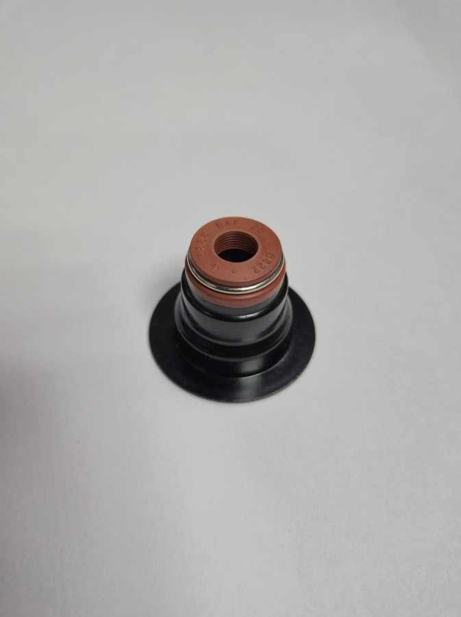 Колпачок маслоотражательный EQB140.210 3901097 C+