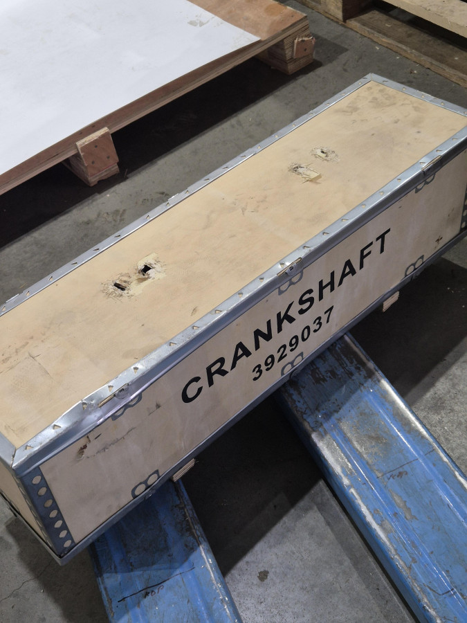 Вал коленчатый EQB210-20 4934566 2830476 4896766,4934565,2830477,4896767 C+