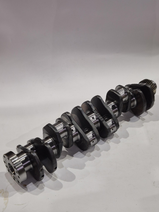 Вал коленчатый EQB210-20 4934566 2830476 4896766,4934565,2830477,4896767 C+