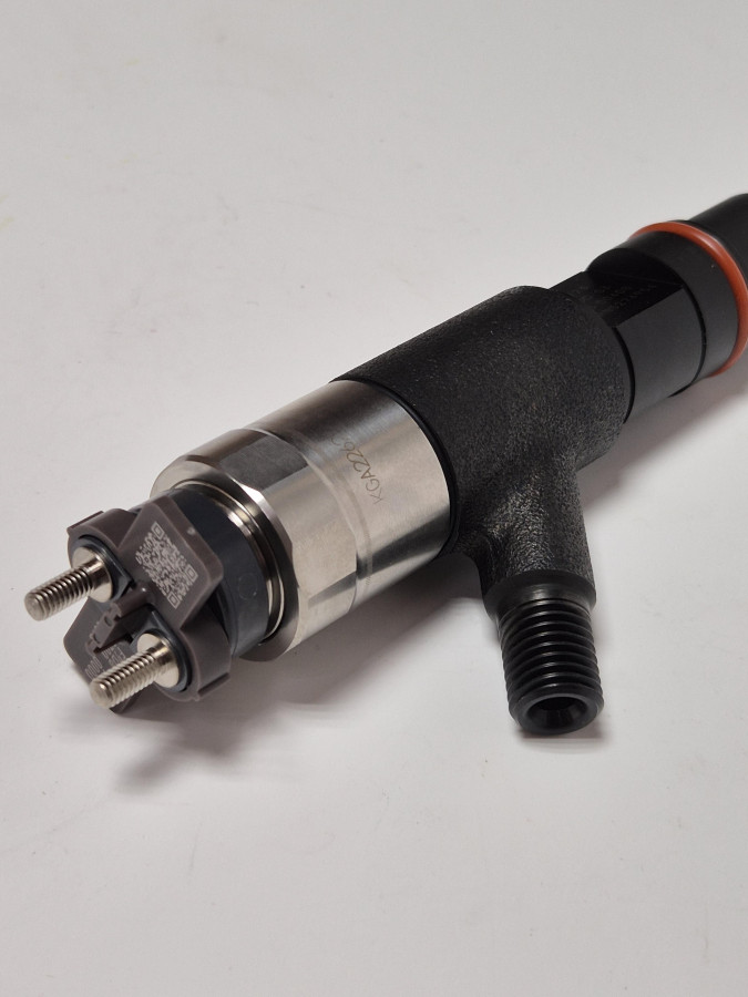 Форсунка ISF3.8 Е4 O+