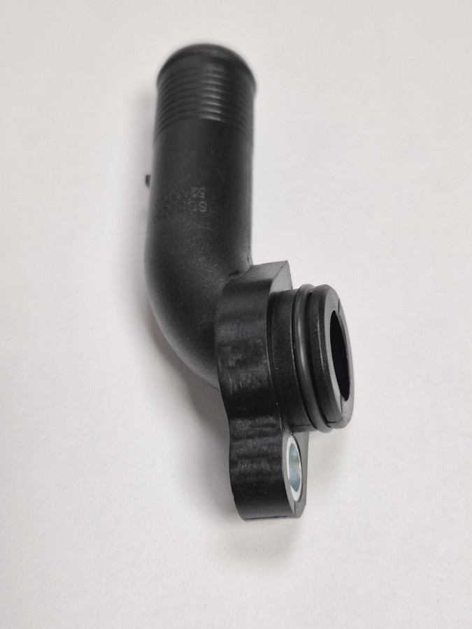 Патрубок водяной от блока к ЕГР ISF2.8 O+