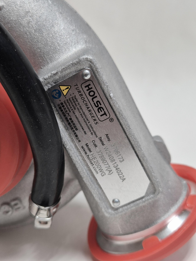 Турбокомпрессор HOLSET HE200W ISF 3.8 3789077/3789076 Е4 C+