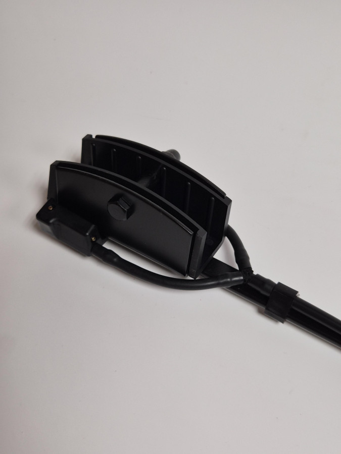 Рычаг стеклоочистителя (700мм) ПАЗ-Вектор Next левый 12-90.00.200.000 OPTIMA