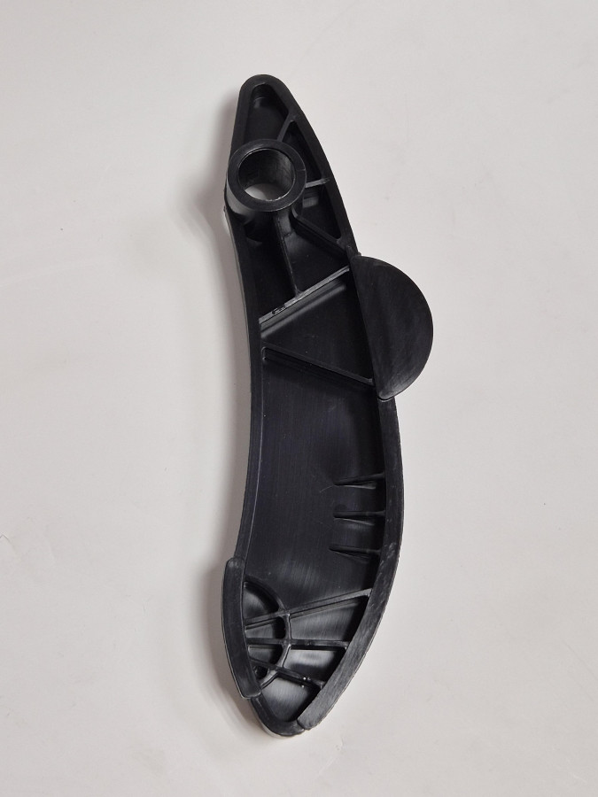 Направляющая цепи двигателя ISF 2.8 O-