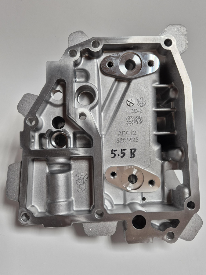 Корпус маслоохладителя ISF3.8 5262811/5284426/5257961/4983397/5284441 O+