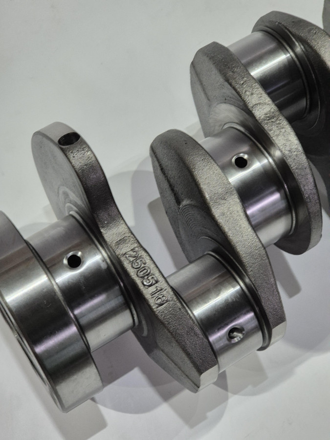 Вал коленчатый EQB140/125 3903827/3903830/3905617/3929036 С+