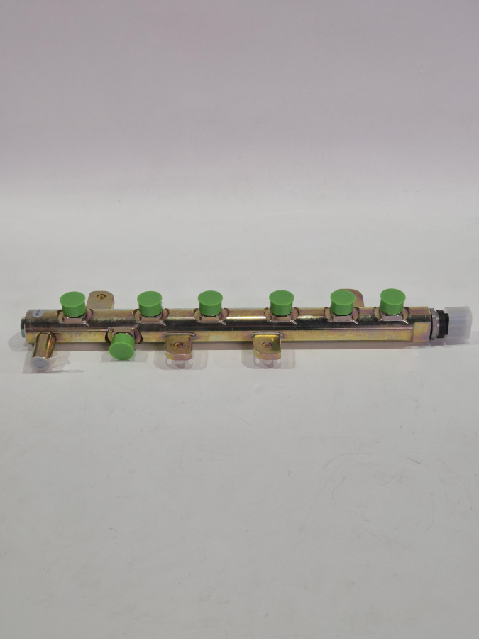 Рампа топливная 6ISBe 0445226042 O+