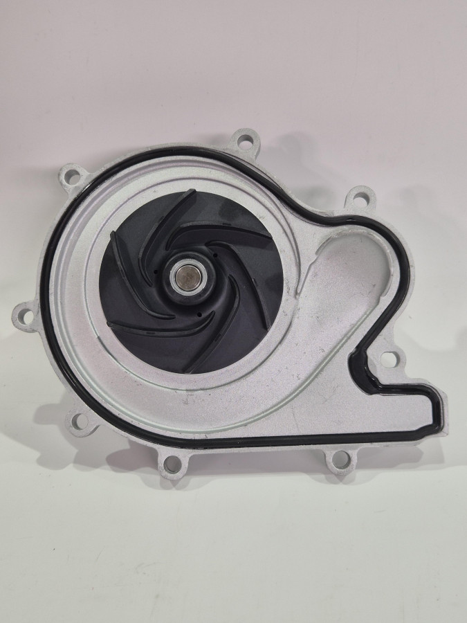 Насос водяной ISF2.8 5269897/5333148 C+