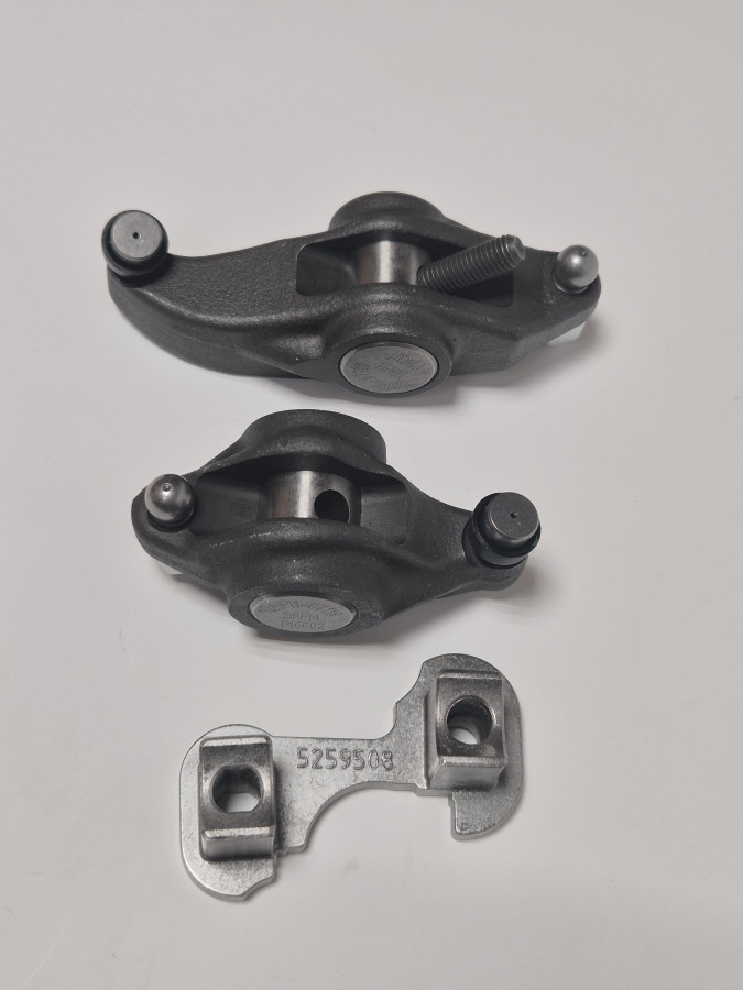 Коромысло клапана в сборе ISF3.8 O-