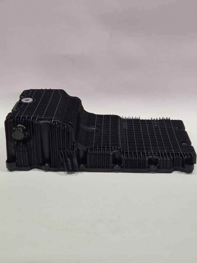 Поддон двигателя ISF2.8 с отверстием 5262694/5302121 O+