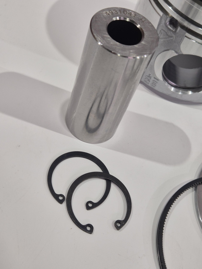 Поршень двигателя 6ISBe Е4/5 +0.50 (комплект) C+